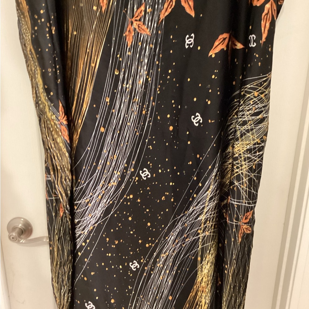 Elegant Black and Orange Kimono Caftan Dress - Picture 5 of 7